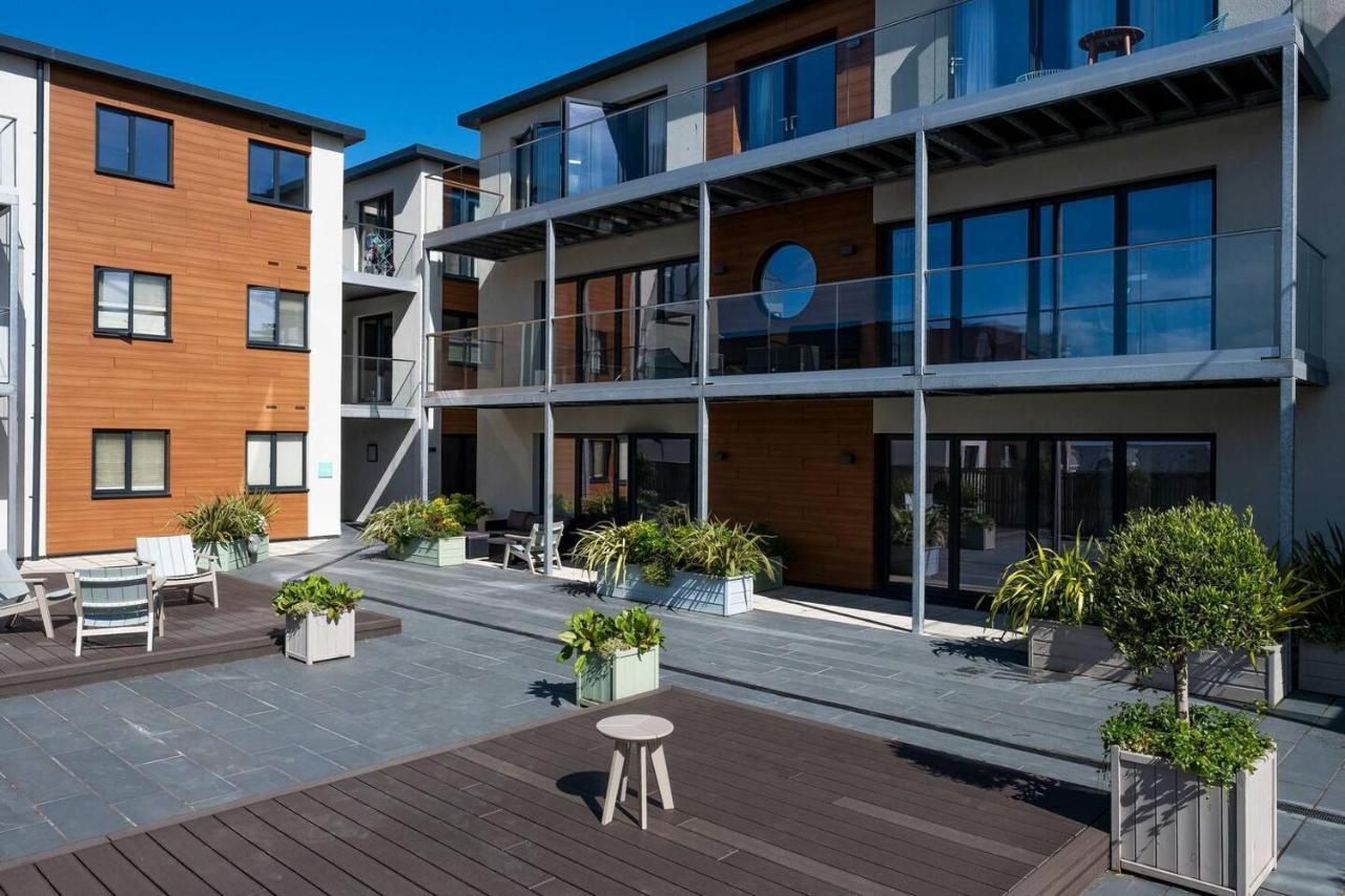 4Br-8Guests-Balcony-Beachview-Pool-Pets Улакумб Екстериор снимка