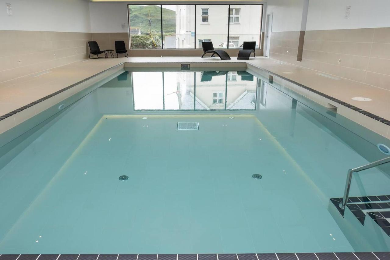 4Br-8Guests-Balcony-Beachview-Pool-Pets Улакумб Екстериор снимка