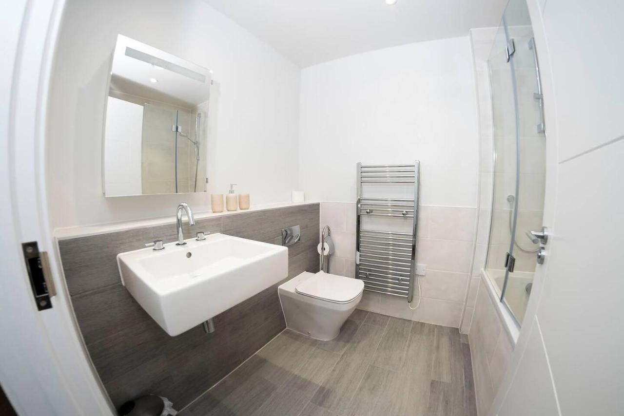 4Br-8Guests-Balcony-Beachview-Pool-Pets Улакумб Екстериор снимка
